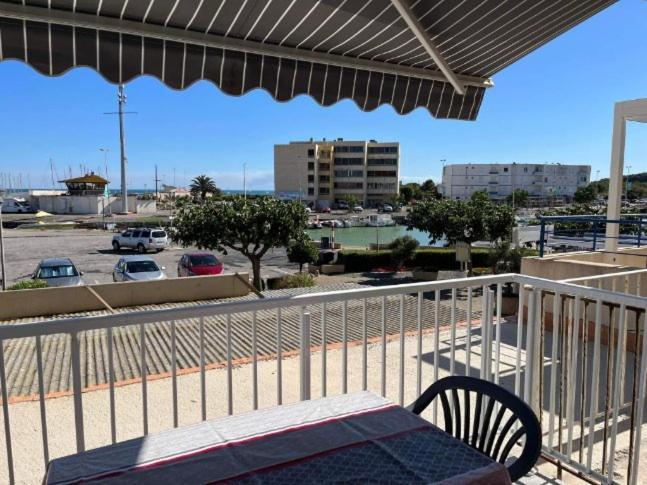 Superbe Appartement Avec Vue Sur Le Port Et Plage Saint-Pierre-la-Mer  외부 사진